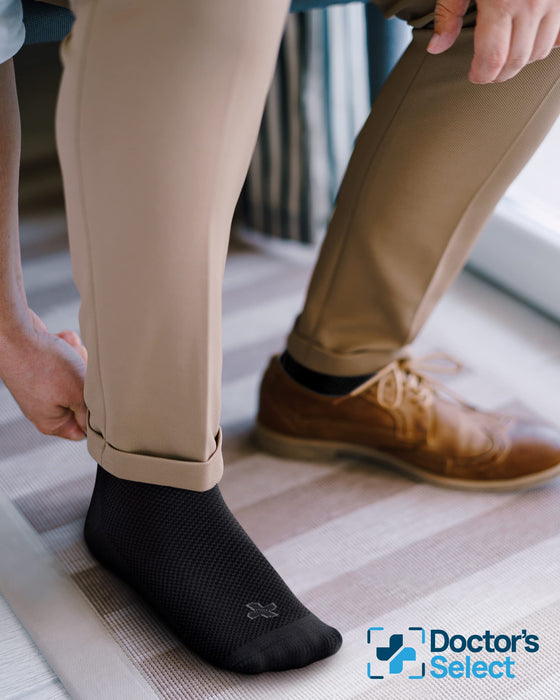 Footmate (Set of 2 Pairs Unisex Diabetic Anti-Skid Slipper Socks | Silicone  Grip in Bottom | Ideal for Diabetic Men & Women- Socks For Office and Home